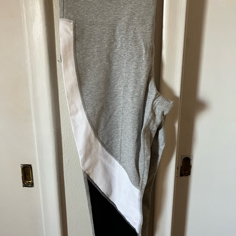 Xersion exercise pants